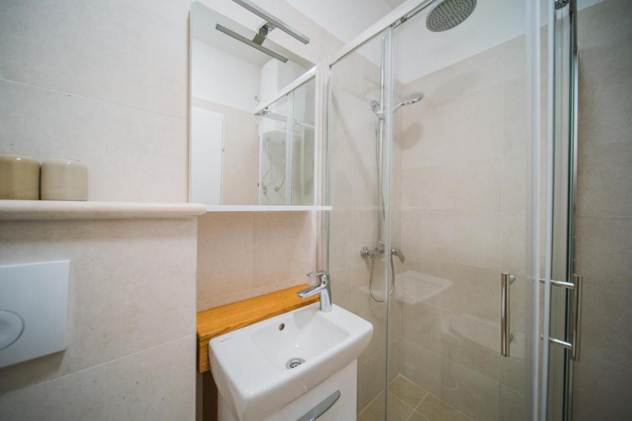 Apartments By The Sea Lumbarda, Korcula - 4446 エクステリア 写真