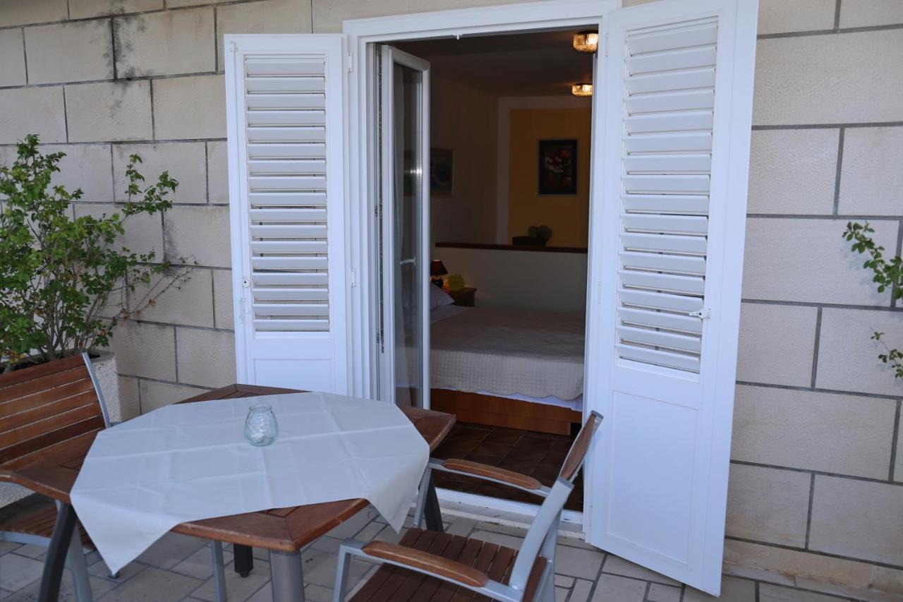 Apartments By The Sea Lumbarda, Korcula - 4446 エクステリア 写真
